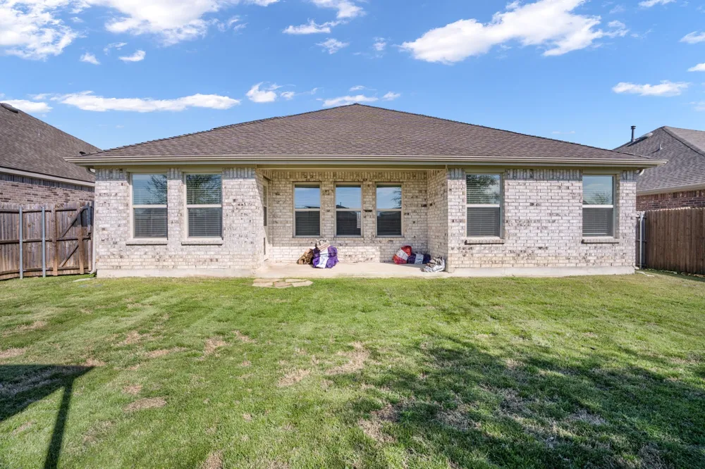 200 Copper Switch Drive Anna, TX 75409