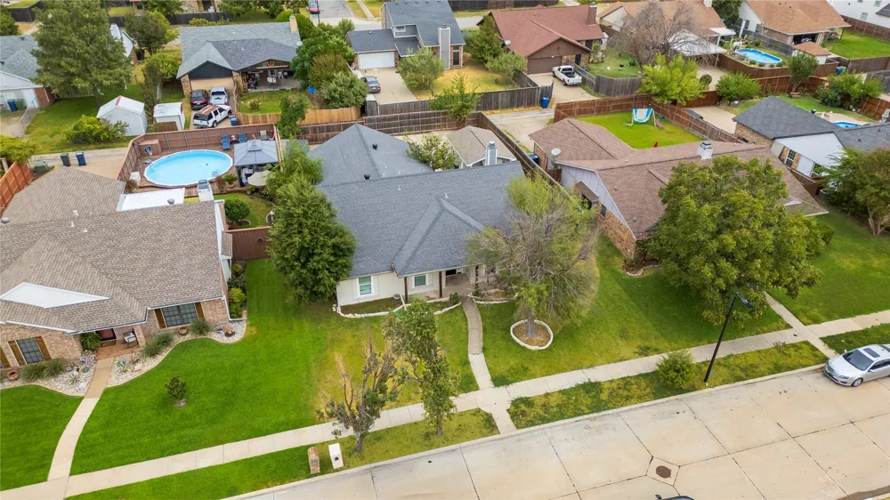 4801 Freeport Drive Garland, TX 75043