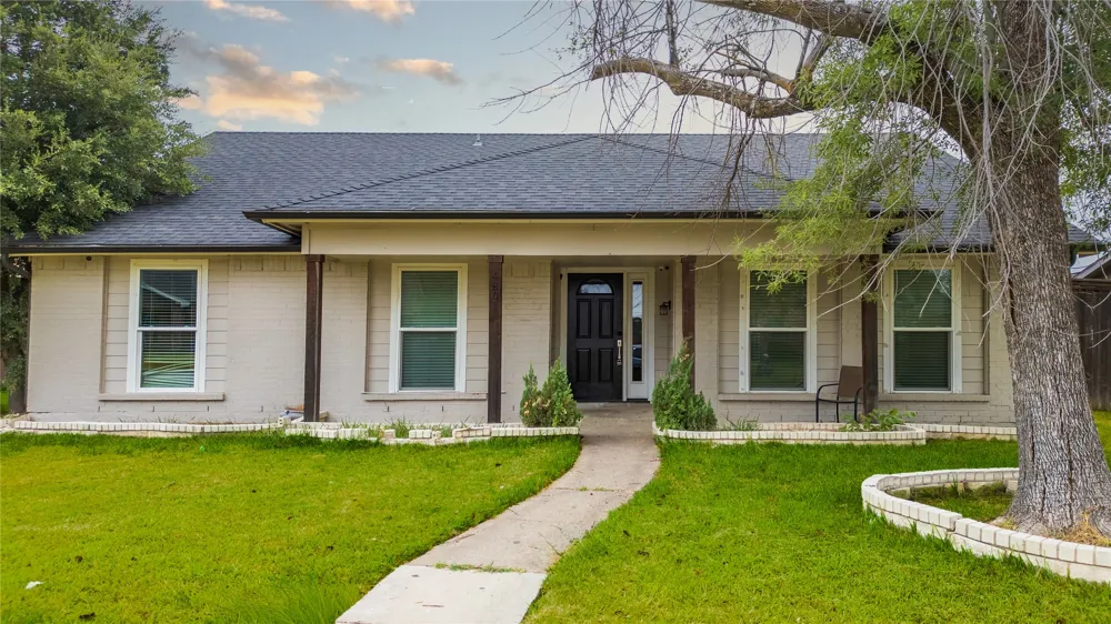 4801 Freeport Drive Garland, TX 75043