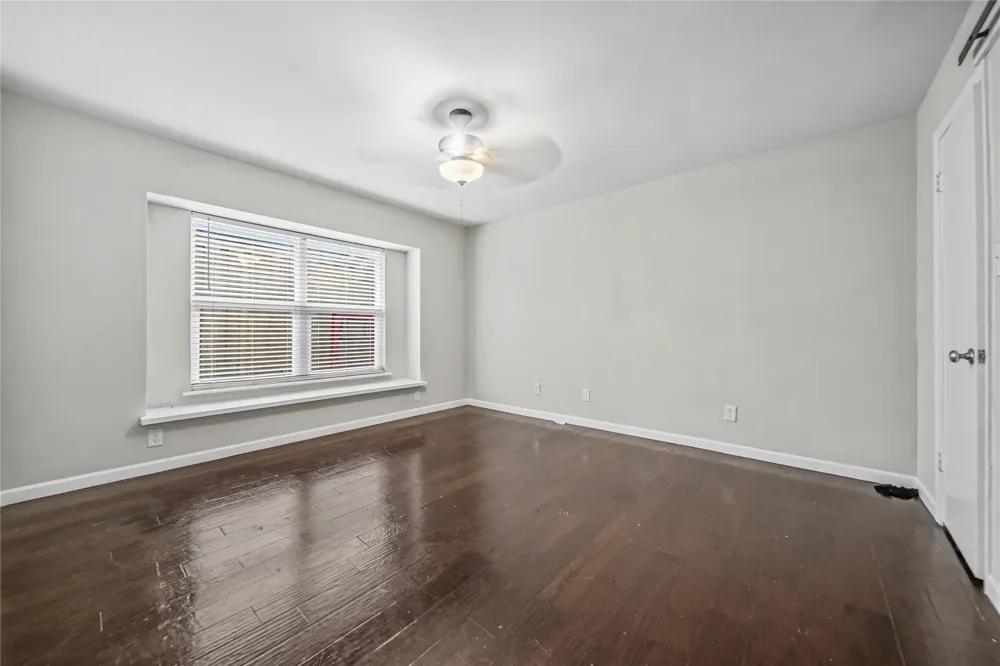 4801 Freeport Drive Garland, TX 75043