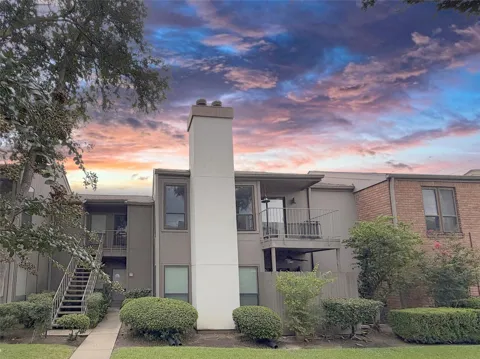 1201 Bering Drive #39