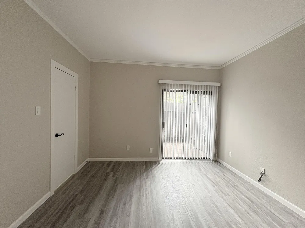 1201 Bering Drive #39 Houston, TX 77057
