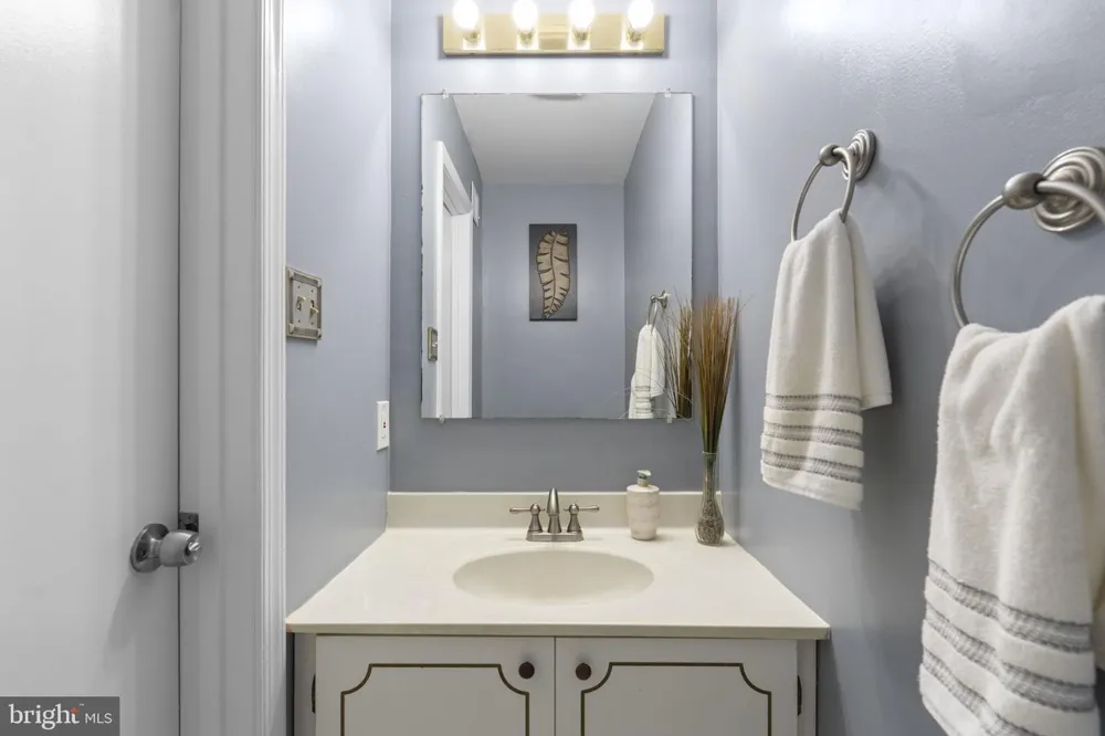 18387 TIMKO LANE #82 Germantown, MD 20874