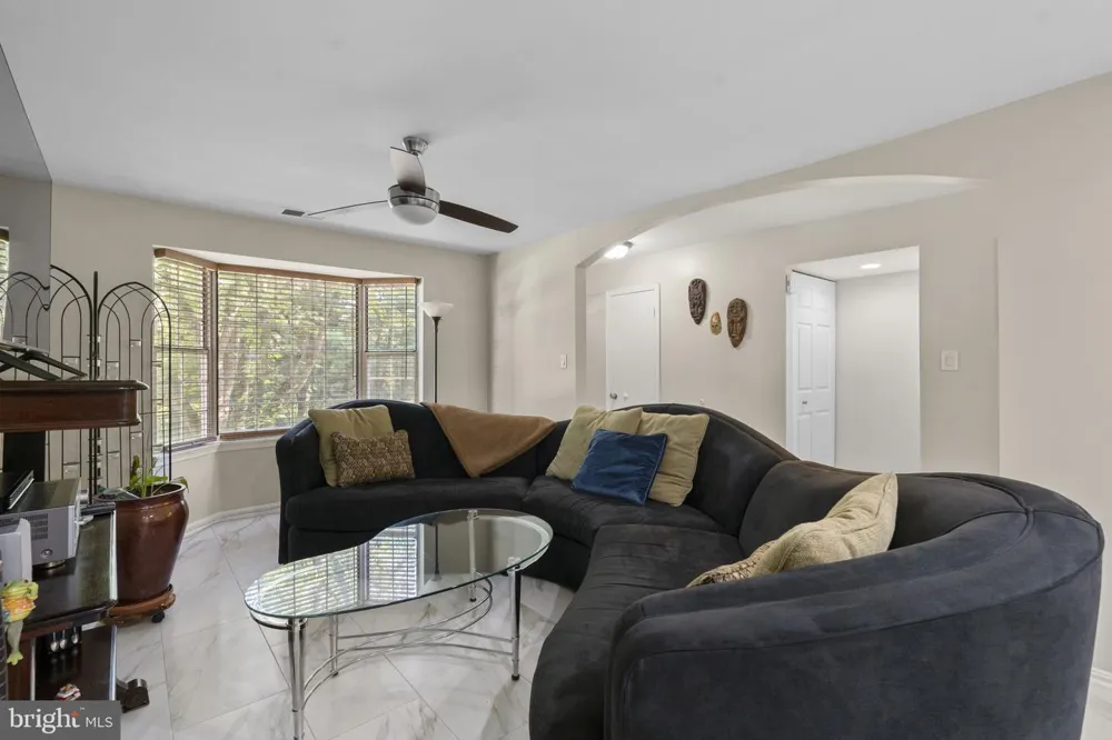 18387 TIMKO LANE #82 Germantown, MD 20874