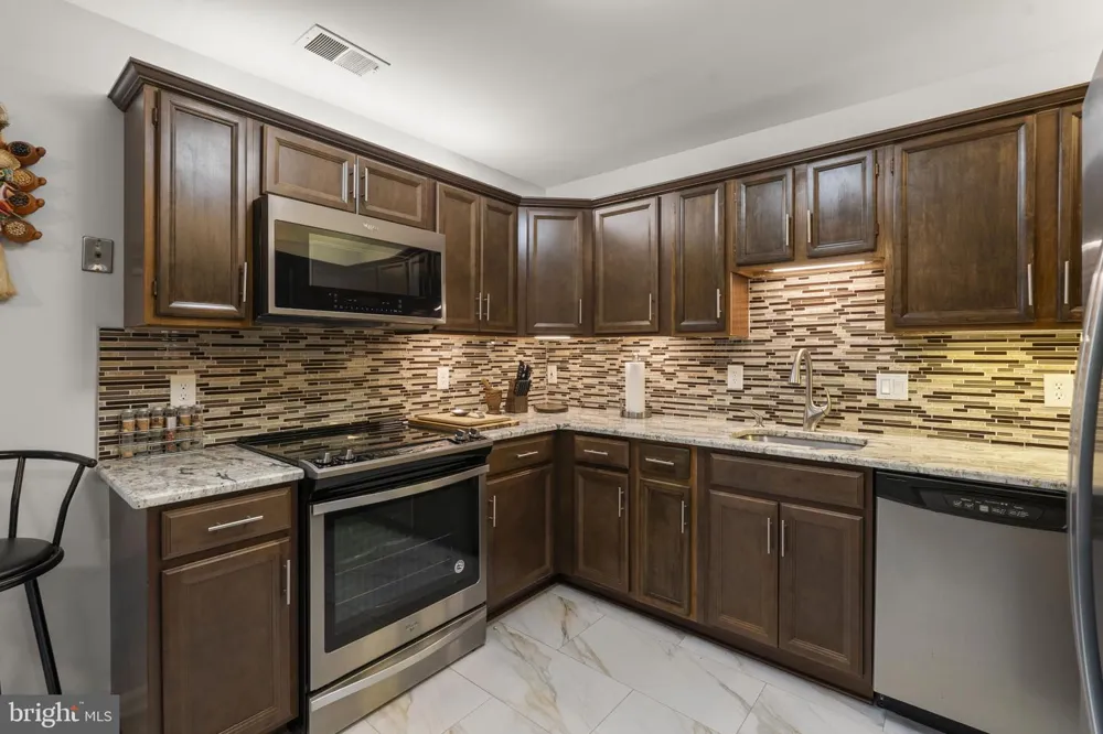 18387 TIMKO LANE #82 Germantown, MD 20874