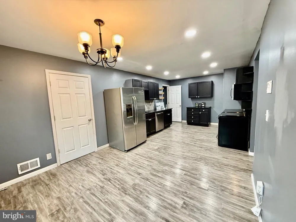 7635 STONEY CREEK DRIVE Pasadena, MD 21122