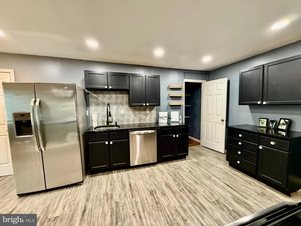 7635 STONEY CREEK DRIVE Pasadena, MD 21122