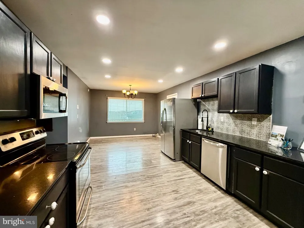 7635 STONEY CREEK DRIVE Pasadena, MD 21122