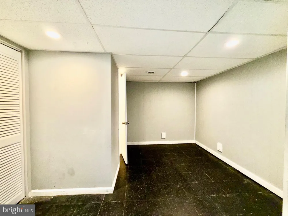 7635 STONEY CREEK DRIVE Pasadena, MD 21122