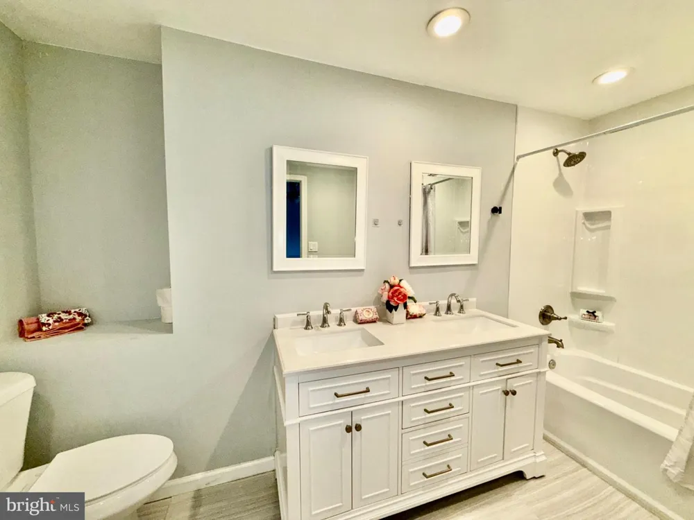 7635 STONEY CREEK DRIVE Pasadena, MD 21122