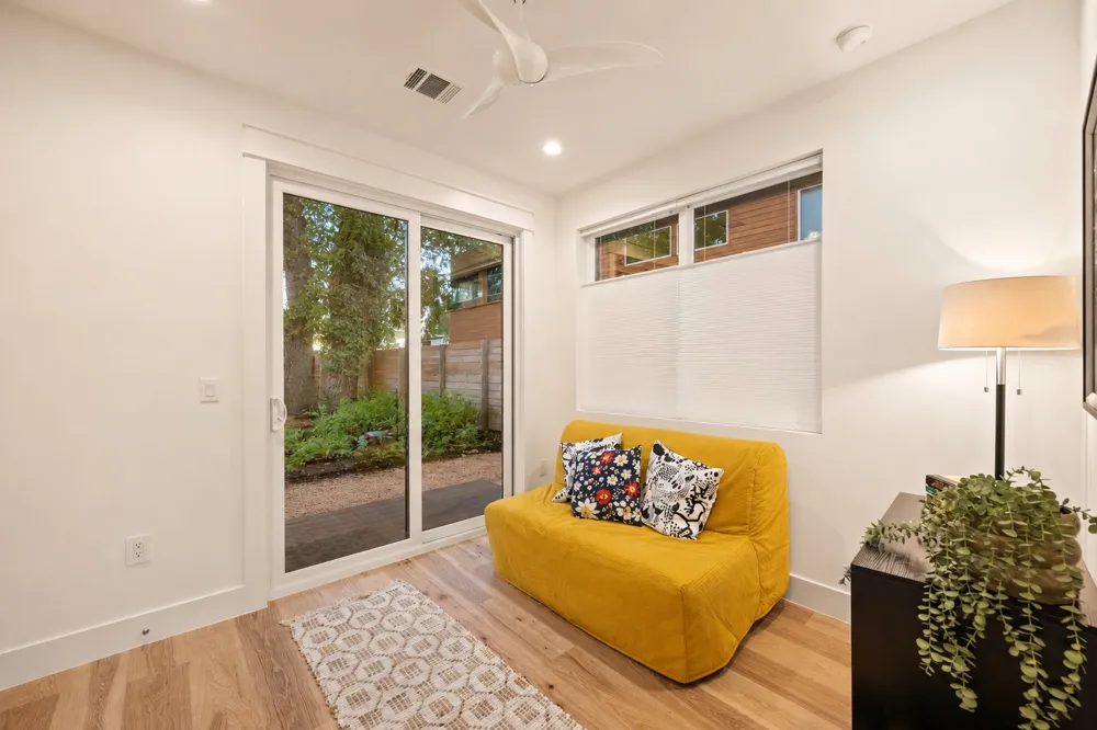 1007 E 15th Street ##3 Austin, TX 78702