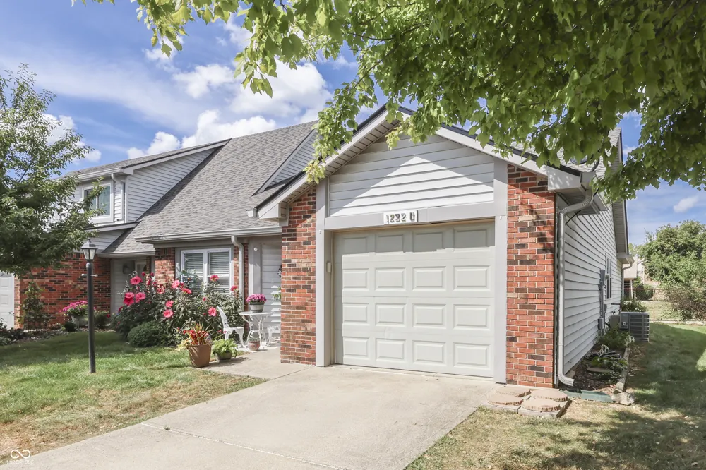 1222 Paradise Way #D Greenwood, IN 46143