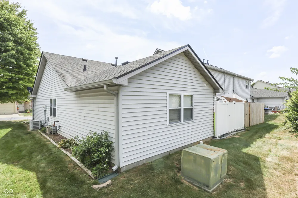 1222 Paradise Way #D Greenwood, IN 46143