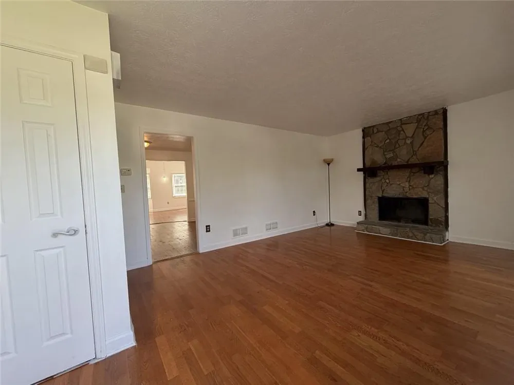 2773 Bronco Trail Duluth, GA 30096