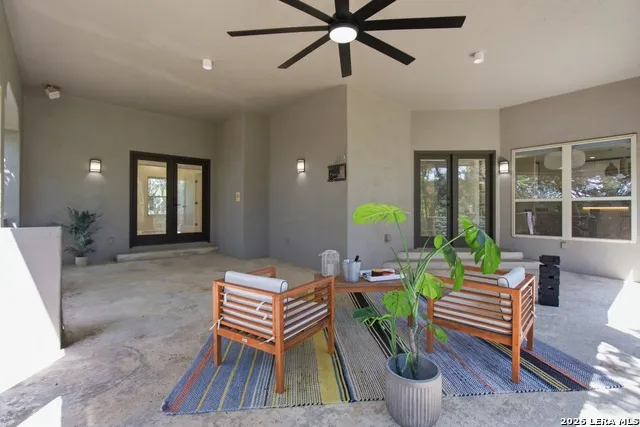 1014 FLAGSTONE DR San Antonio, TX 78260