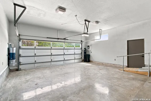 1014 FLAGSTONE DR San Antonio, TX 78260