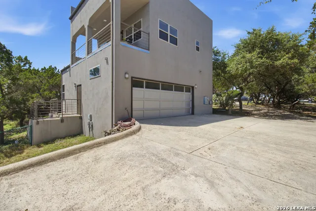 1014 FLAGSTONE DR San Antonio, TX 78260