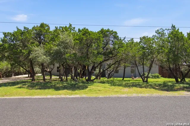 1014 FLAGSTONE DR San Antonio, TX 78260
