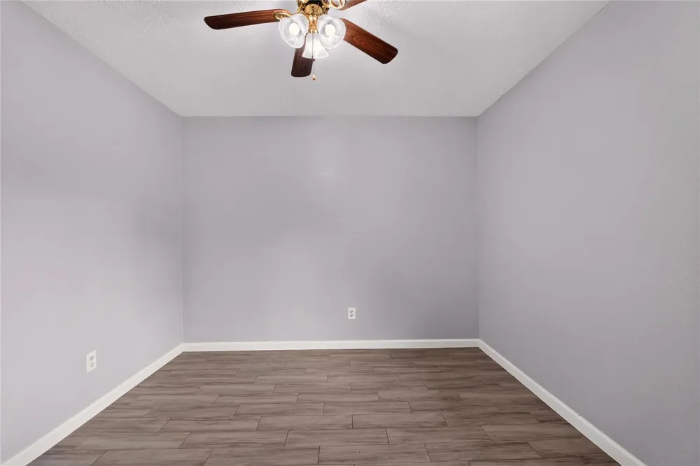 7622 Bubbling Spring Lane Houston, TX 77086