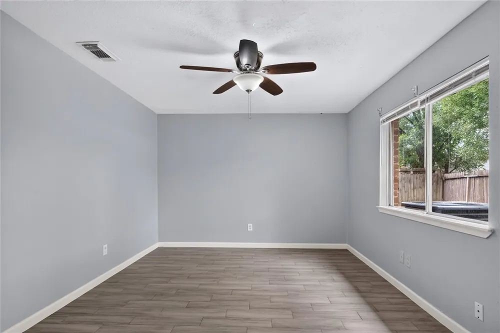 7622 Bubbling Spring Lane Houston, TX 77086