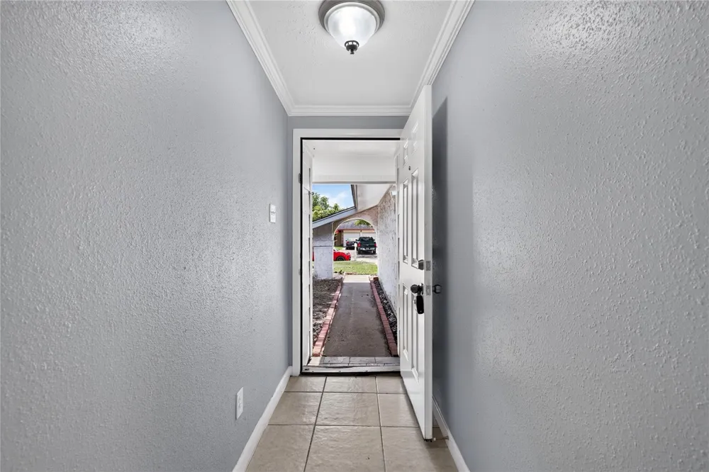 7622 Bubbling Spring Lane Houston, TX 77086