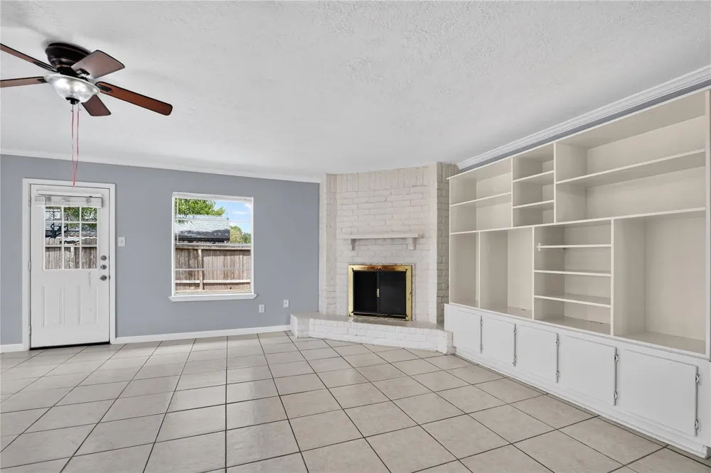 7622 Bubbling Spring Lane Houston, TX 77086