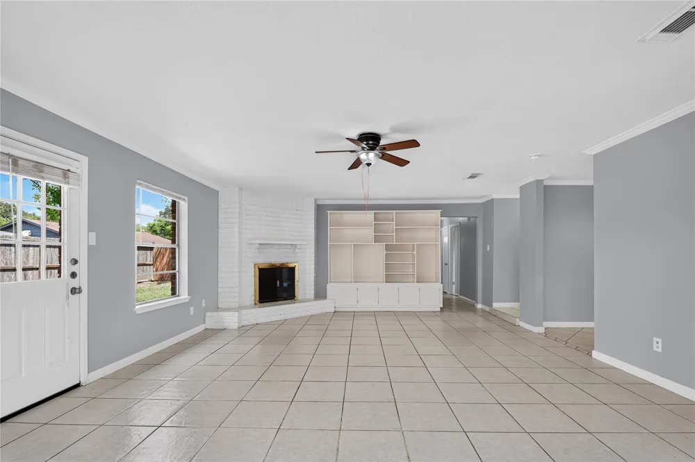 7622 Bubbling Spring Lane Houston, TX 77086