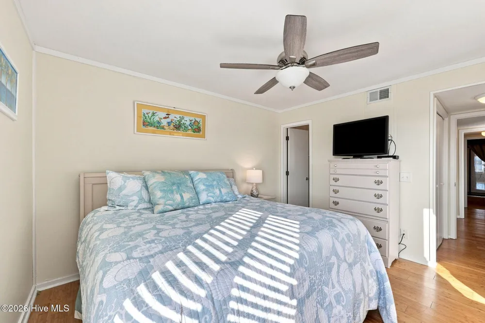 1904 E Fort Macon Road #301 Atlantic Beach, NC 28512