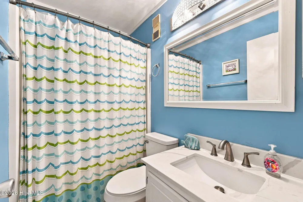 1904 E Fort Macon Road #301 Atlantic Beach, NC 28512