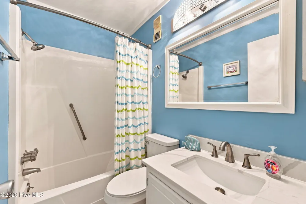 1904 E Fort Macon Road #301 Atlantic Beach, NC 28512