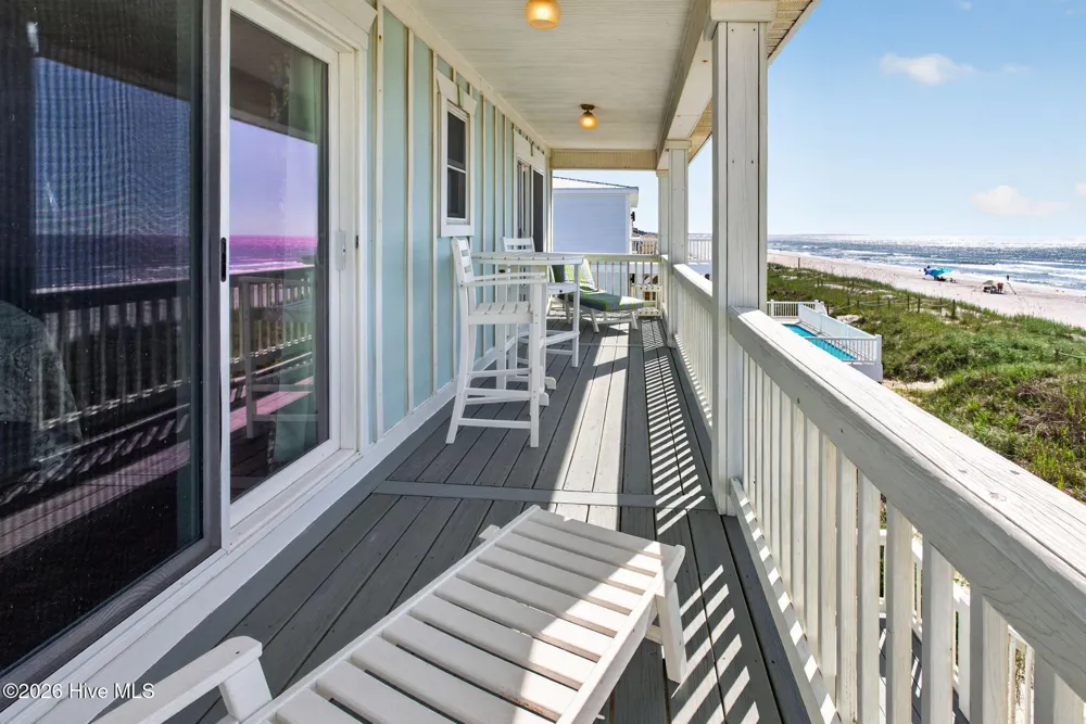 2319 W Beach Drive Oak Island, NC 28465