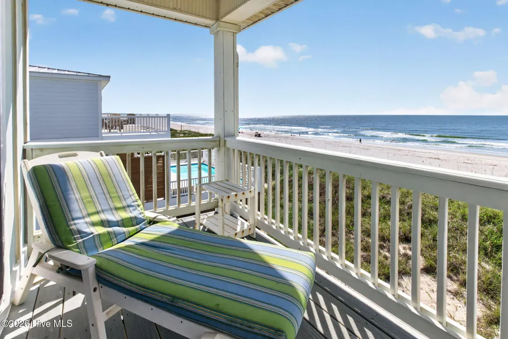 2319 W Beach Drive Oak Island, NC 28465