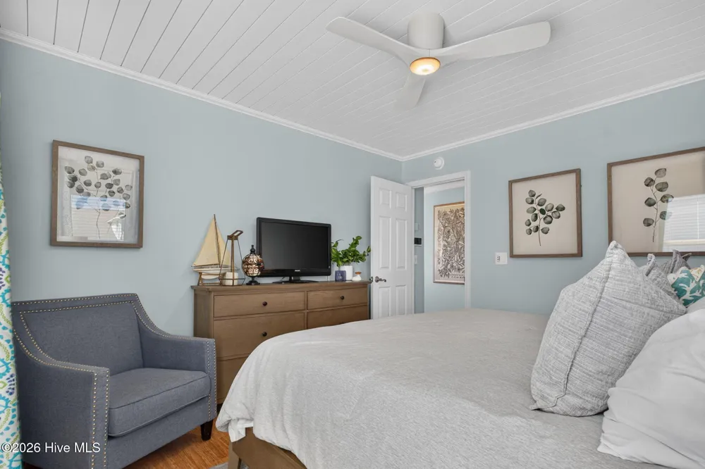 2319 W Beach Drive Oak Island, NC 28465