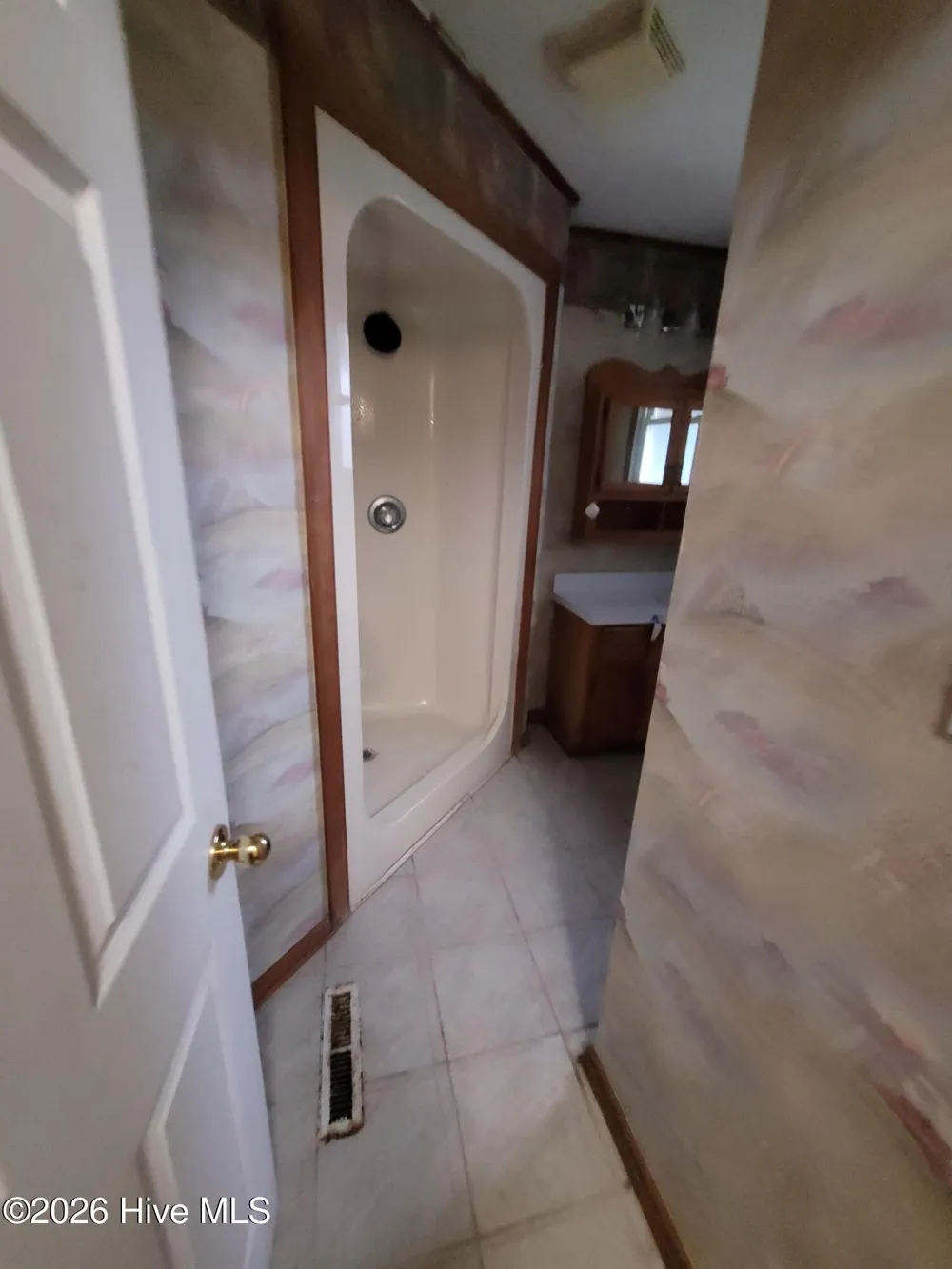 599 Haws Run Road Jacksonville, NC 28540