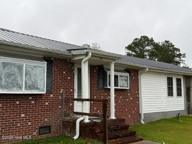 599 Haws Run Road Jacksonville, NC 28540