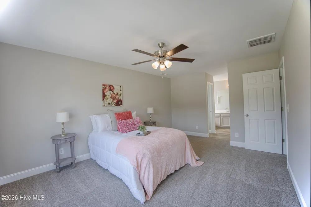 413 Little Creek Court Jacksonville, NC 28546