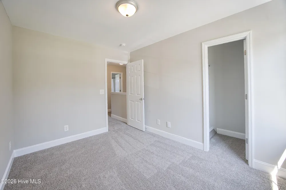 413 Little Creek Court Jacksonville, NC 28546