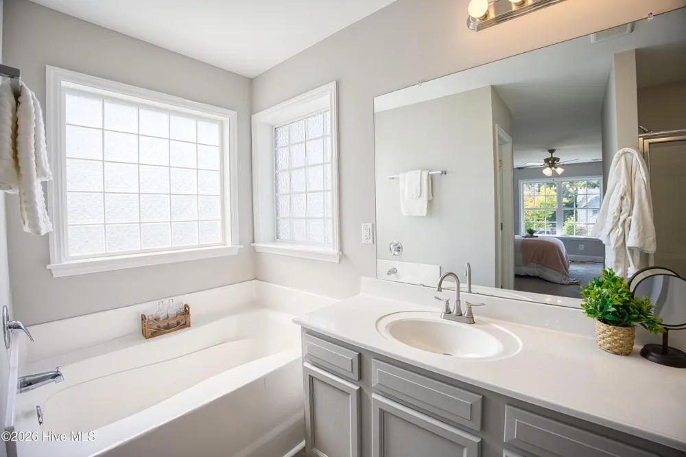 413 Little Creek Court Jacksonville, NC 28546
