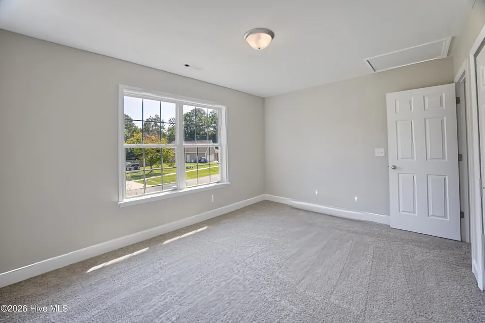 413 Little Creek Court Jacksonville, NC 28546