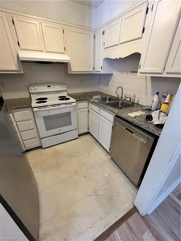 4606 Lawndale Drive Greensboro, NC 27455