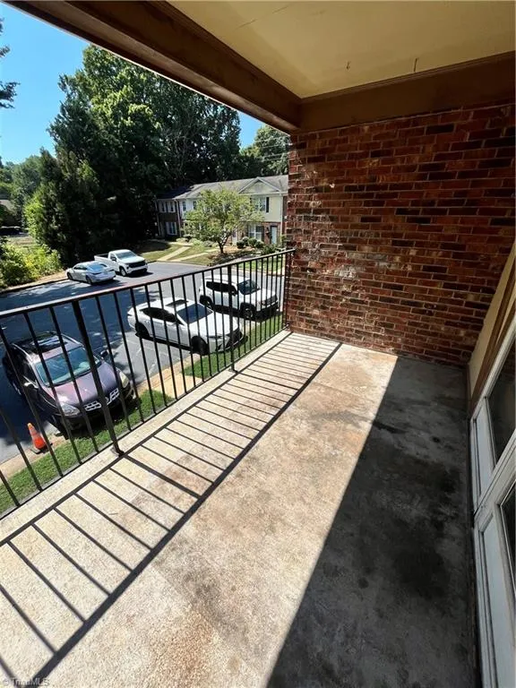 4606 Lawndale Drive Greensboro, NC 27455