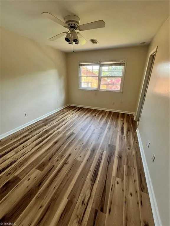 4606 Lawndale Drive Greensboro, NC 27455