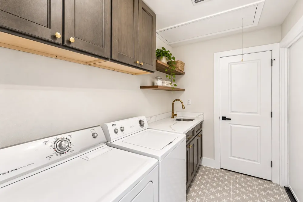 11819 Highland Oaks Trail Austin, TX 78759