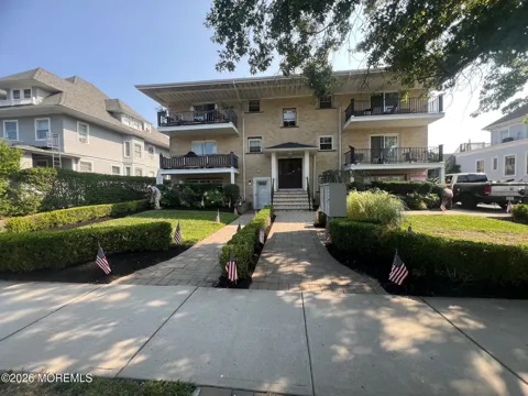 402 Sixth Avenue #2
