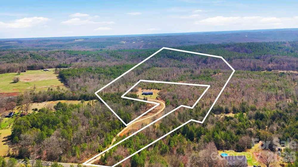 13562 Smith Ford Road Hickory Grove, SC 29717