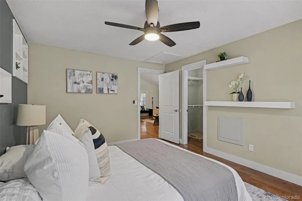 9647 W Elmhurst Place Littleton, CO 80128
