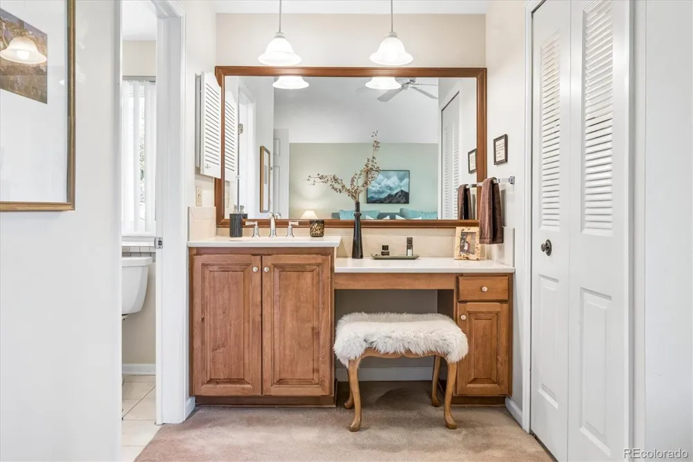 6124 S Glencoe Way Centennial, CO 80121