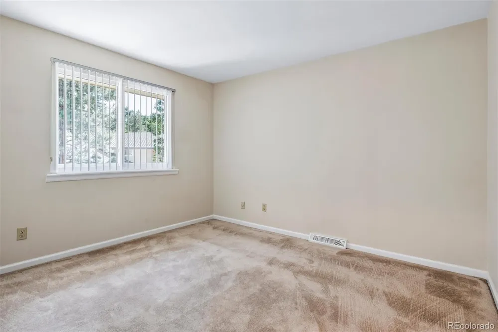 6124 S Glencoe Way Centennial, CO 80121