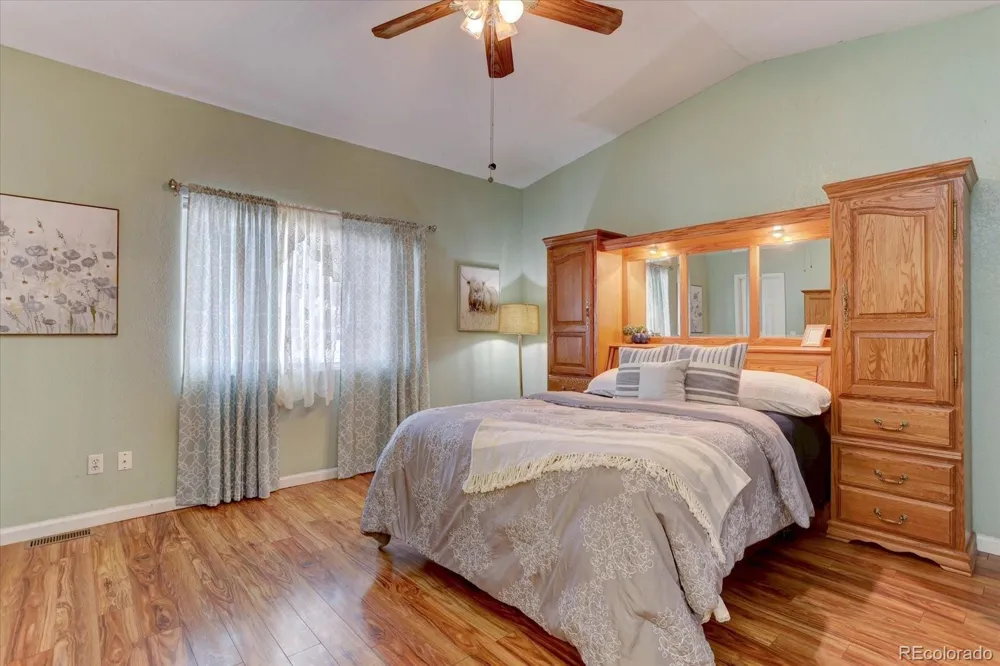 2522 Atchison Street Aurora, CO 80011