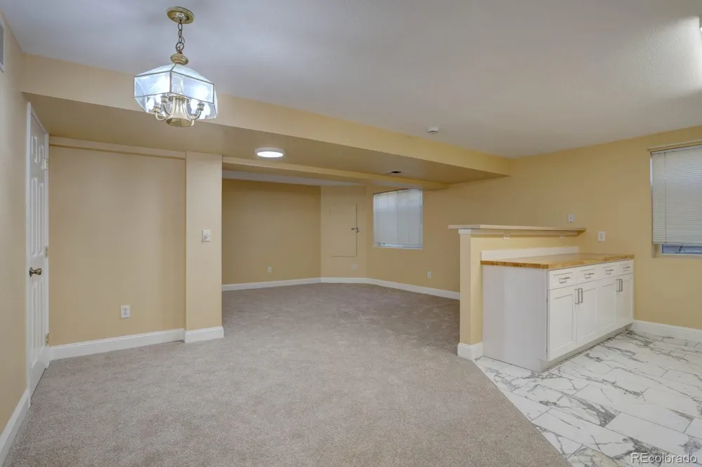 2522 Atchison Street Aurora, CO 80011